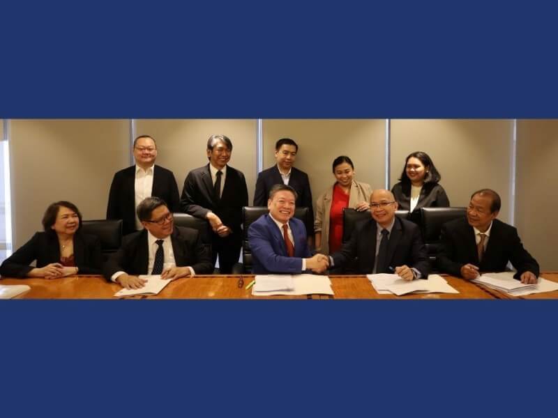 From left: Dr. Enrico Ignacio Jr. (MAHMC - founder), Dr. Jo Ben Chua (MAHMC - founder), Dr. Rommel Galvez (MAHMC - founder), Kris Anne A. Tuaño (MPH - AVP for business development), Mary Gabrielle Yap (MPH - business development specialist). Seated from left: Dra. Leonila De Los Santos (MAHMC - founder), Dr. Ricardo Francisco Jr. (MAHMC - founder), Noel de la Paz (MPH – director for corporate development), Dr. Nelson Bambalan (MAHMC - founder), Dr. Herminio Hernandez (MAHMC - founder) | Contributed photo