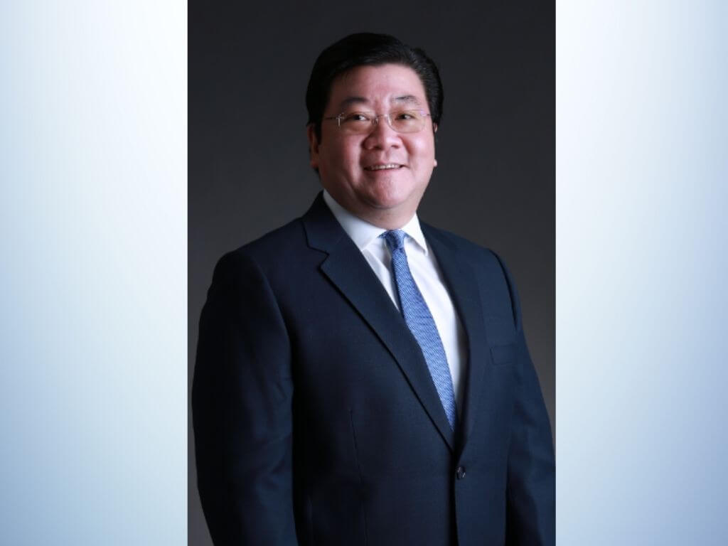 Fabian DeePresident, Metropolitan Bank & Trust Co.