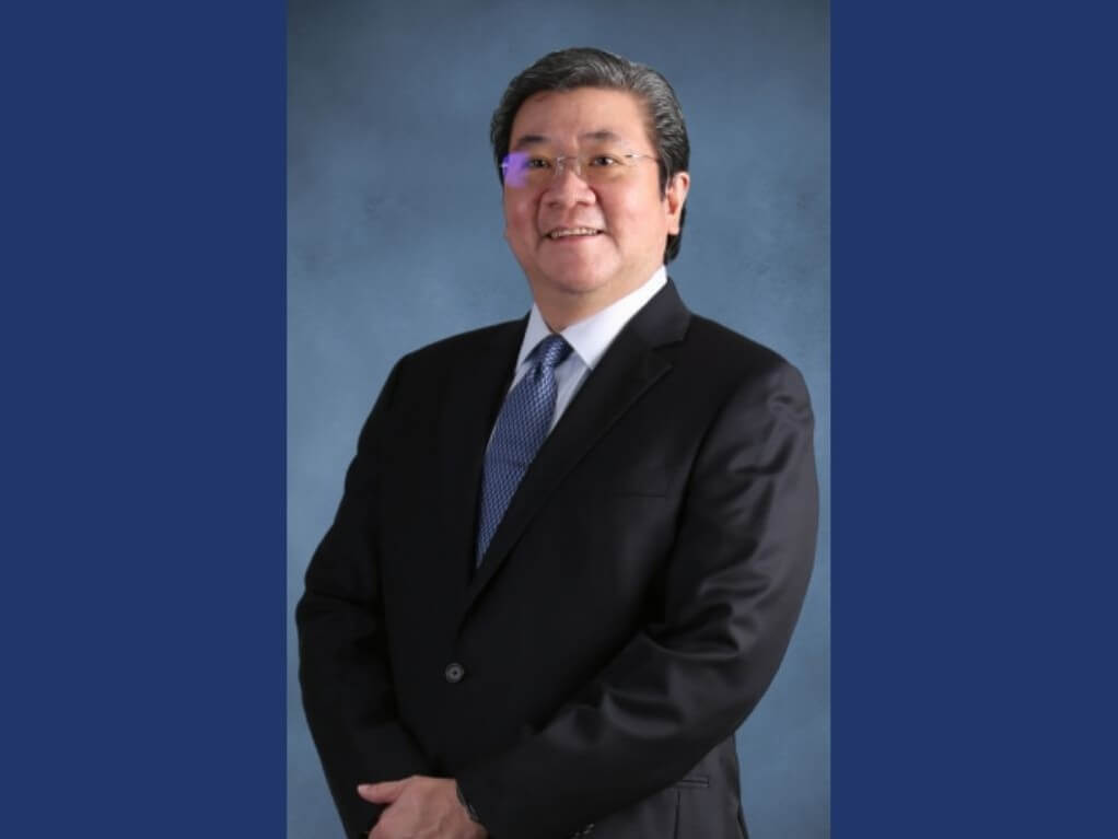 Fabian S. DeePresident, Metrobank