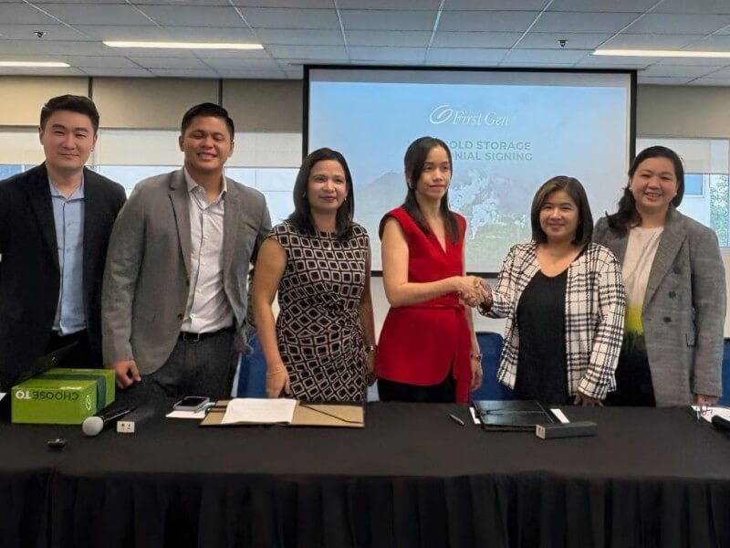 Mets officials led by (from left) Benedict Uy, VP for business development; Rafael Caunga, VP for supply chain, engineering and production; (2nd from right) COO Donna Robles; and (rightmost) Eileen Tio, VP for finance, human resources and technology, with First Gen AVP and head of sales and engagement Arlene Sy Soriano and Nina Butil, head of Mindanao business development and sales