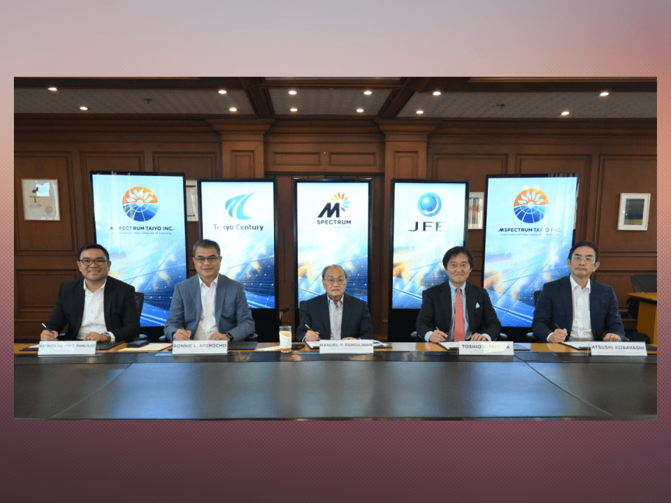 From left: MSpectrum COO Patrick Henry T. Panlilio, MSpectrum chair Ronnie L. Aperocho, Meralco chair and CEO Manuel V. Pangilinan, Tokyo Century senior managing executive officer and Global Business Unit president Toshio Kitamura, and JFE Engineering managing director and head of the Power Business Division Atsushi Kobayashi. | Contributed photo