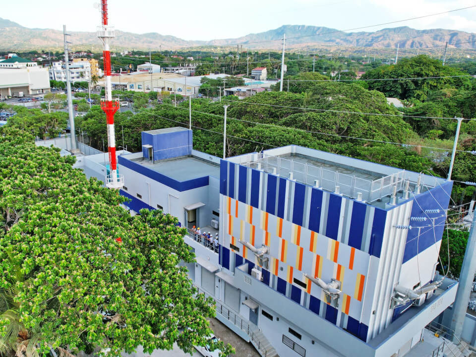 POWERING A BRIGHTER TOMORROW. Meralco recently energized the new P450-million Pallocan West Substation topromote economic development in Batangas City.