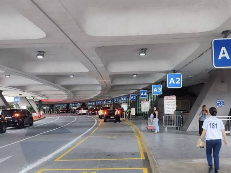 The main arrival area curbside of the Ninoy Aquino International Airport's Terminal 1 has now been opened to all private vehicles./Contributed photo