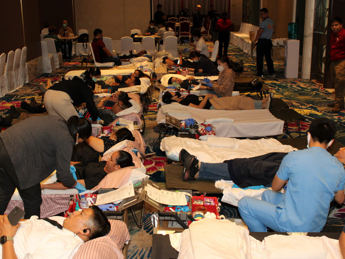 In 2024, Okada Manila organized two major blood donation drives, which were conducted in collaboration with the Philippine Blood Center (PBC)./Contributed photo
