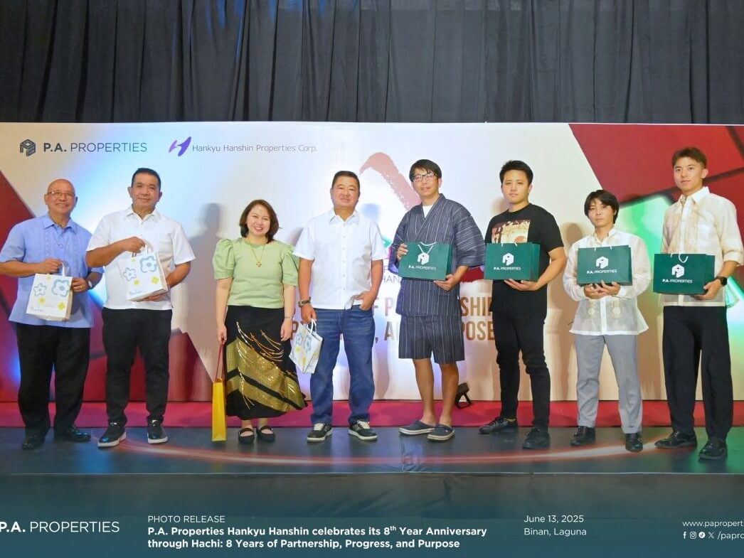 At a ceremonial exchange of gifts between the Japanese and Filipino communities. (From left Armando A. de Guzman, SVP and executive assistant to the board and execom; Peter Jude T. Alvarez, director, P.A. Properties; Atty. Marianne Reyna Lina Cruz, CEO and president of P.A. Properties; Romarico T. Alvarez, chair of P.A. Properties; Keiji Okamoto, president of Hankyu Hanshin Properties Corp. Philippines; Taisei Hayashi, representative, Hankyu Hanshin Properties Corp.; Rei Yamasaki, representative, Hankyu Hanshin Properties Corp., and Ryotaro Abe, representative, Hankyu Hanshin Properties Corp./ Contributed photo