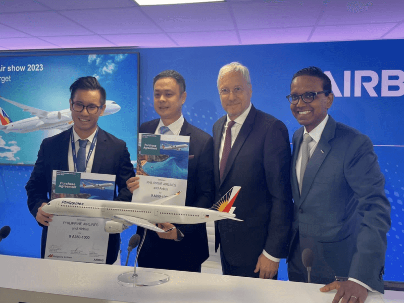 PAL President Capt. Stanley Ng (center), PAL Holdings President Lucio Tan III (leftmost), Airbus Chief Commercial Officer Christian Scherer (3rd from right) and Airbus Asia Pacific Pres. Anand Stanley (rightmost) sign the purchase agreement for 9 Airbus A350-1000s on the sidelines of the Paris Air Show today on June 20, 2023.  Deliveries will begin from 2025. (Photo from PAL) 