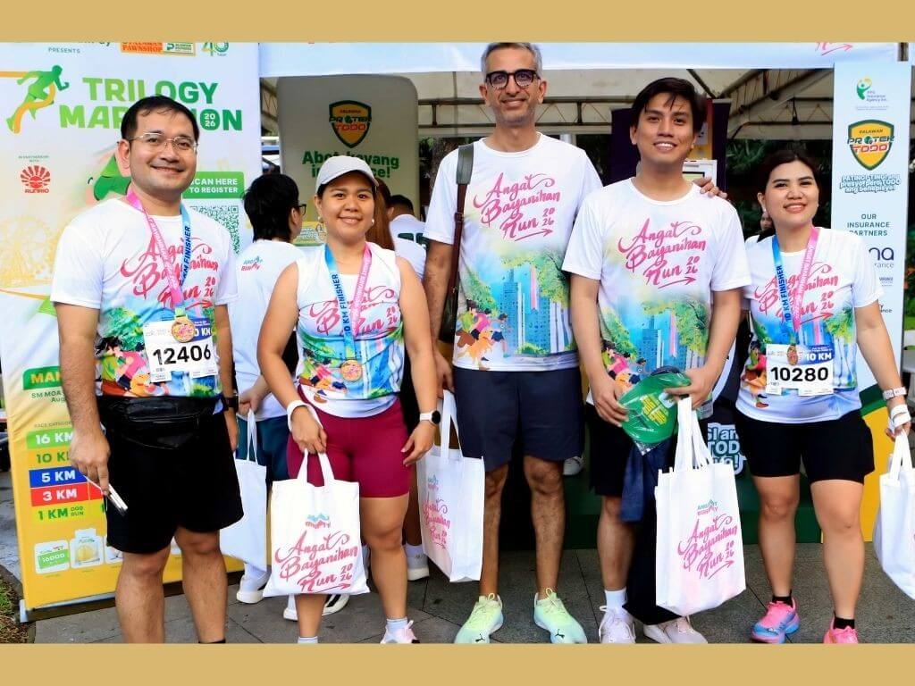 From left: Bernard Kaibigan, chief marketing officer; Korina Castro-Fernando, chief human resources officer; Ashish Arora, Oona Insurance chief marketing officer; GJ Diocareza, Oona Insurance product manager; and Lisa Lou Castro-Sabado, chief business development officer during the Angat Bayanihan Run 2026. | Contributed photo