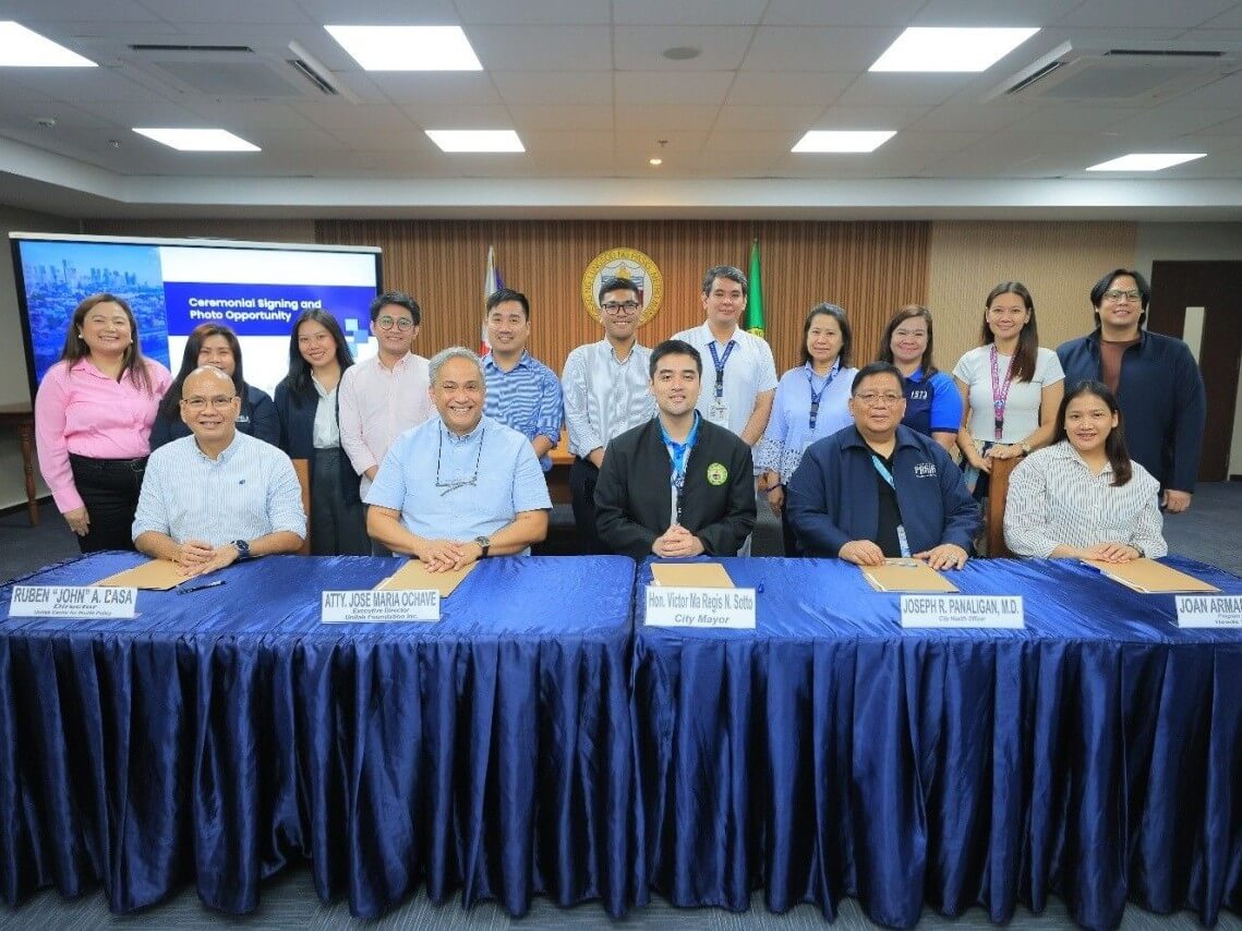 Standing from left: Claire D. Papa, Unilab Inc. AVP; Caryl Blancia; Mitchellin Tejada; Jann Romeo Nacar; Atty. Michael De la Pena; Jeanric Binas; Pasig City General Hospital assistant chief nurse Adrian de Vera; &nbsp;Pasig City General Hospital medical director Dr. Alicia Santos; Joanna Liezl Caringal, psychologist, Mental Health Program; Dr. Karrise Arianne de Guia, administrator, Pasig HOPE Medical Center; Dave Basaca, City Health Department supervising administrative officer. Seated from left: Ruben &ldquo;John&rdquo; A. Basa, Director, Sustainable Healthcare Program, Unilab Foundation; Atty. Jose Maria Ochave, executive director, Unilab Foundation; Pasig City Mayor Victor Ma. Regis N. Sotto; Dr. Joseph R. Panaligan, Pasig City Health Officer; Joan Armada-Urieta, director, Heads Up PH, Unilab Foundation. | Contributed photo