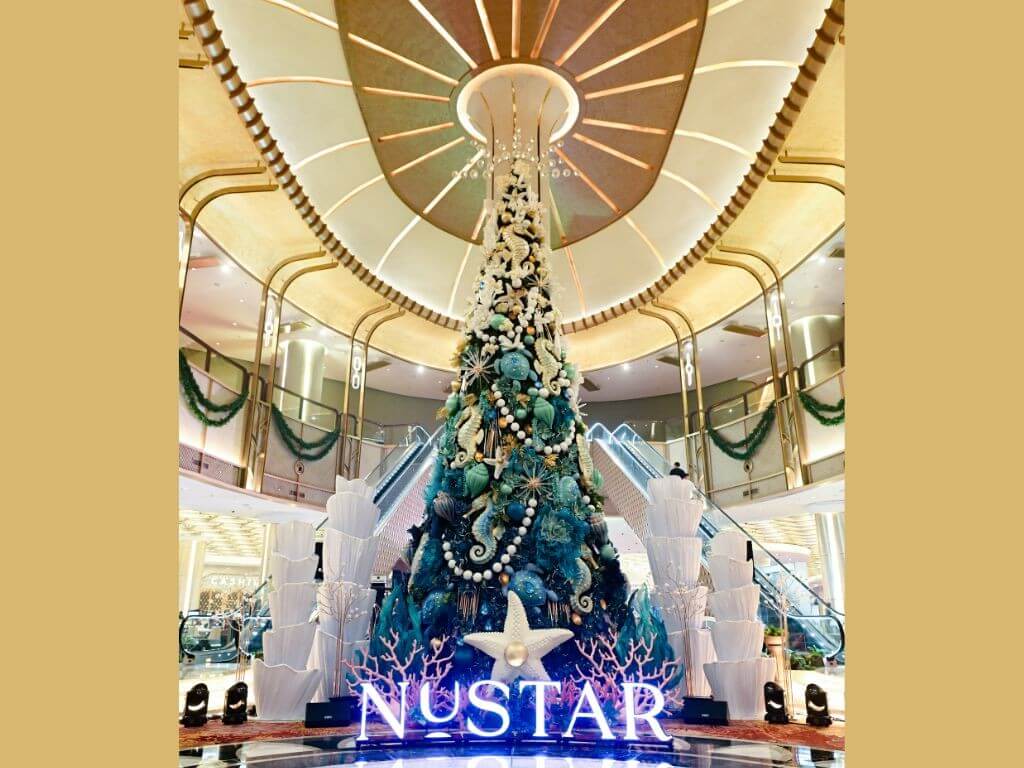 The giant Christmas tree looks stunning at the Atrium of NUSTAR Resort, Cebu’s premier five-star integrated resort, spreading joy and hope that define the holiday season./Contributed photo