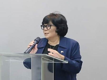 Maria Antonia Yulo-LoyzagaThe Environment and Natural Resources chief wants energy and transport industries to re-skill workers affected by climate-friendly technologies. 