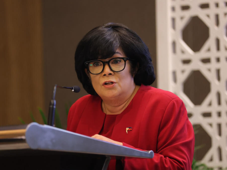 Ma. Antonia Yulo-LoyzagaThe Environment Secretary wants to collaborate on climate change adaptation, water, and technology.