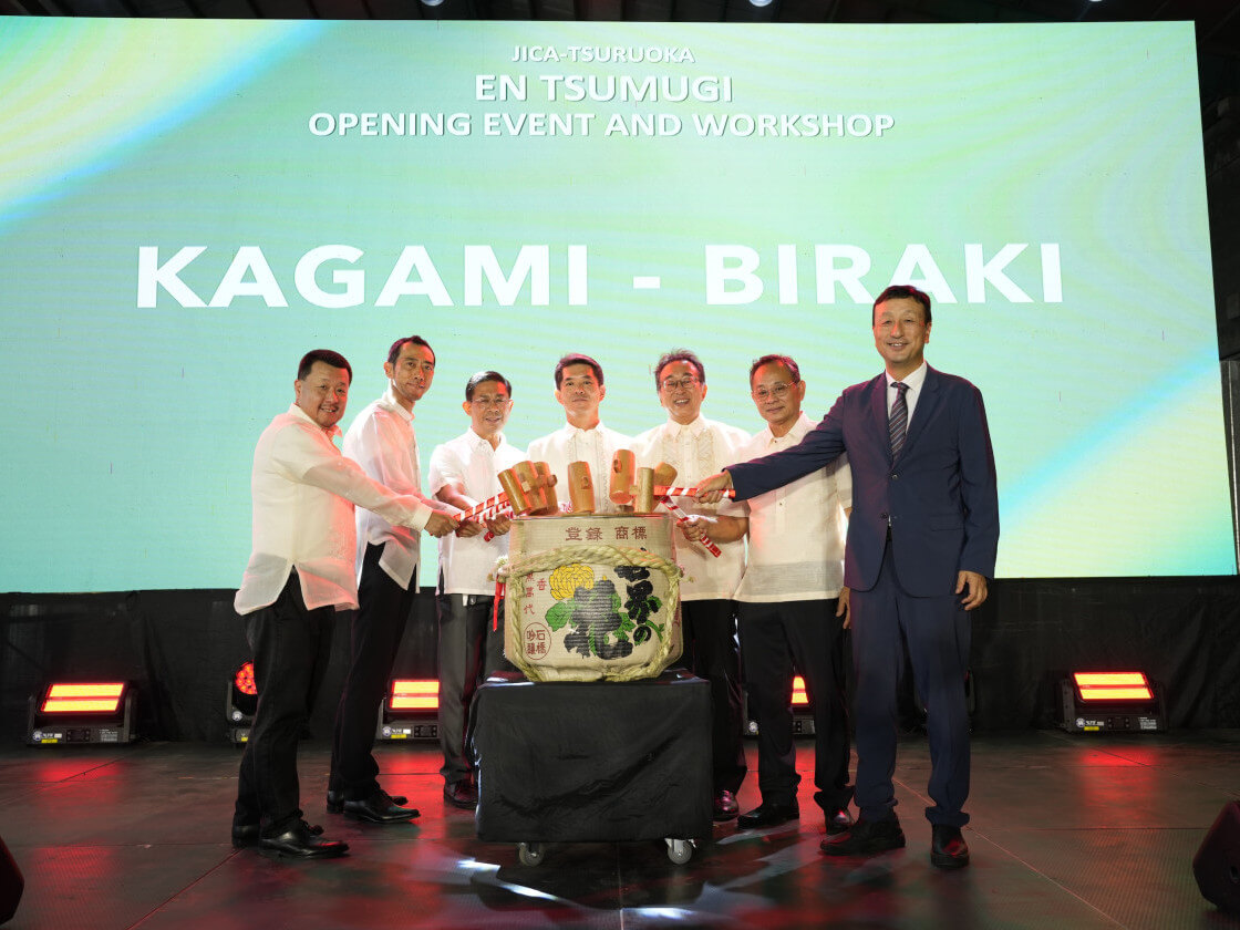 Toyota and En Tsumugi officials celebrate the launch of the ELV facility located in Mexico, Pampanga./Contributed photo