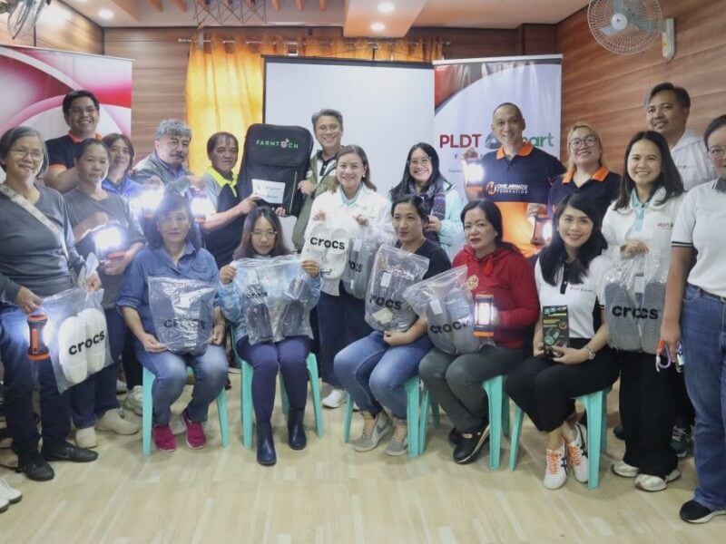 FarmTech packages handover in Benguet | Contributed photo&nbsp; (Click to view full image)