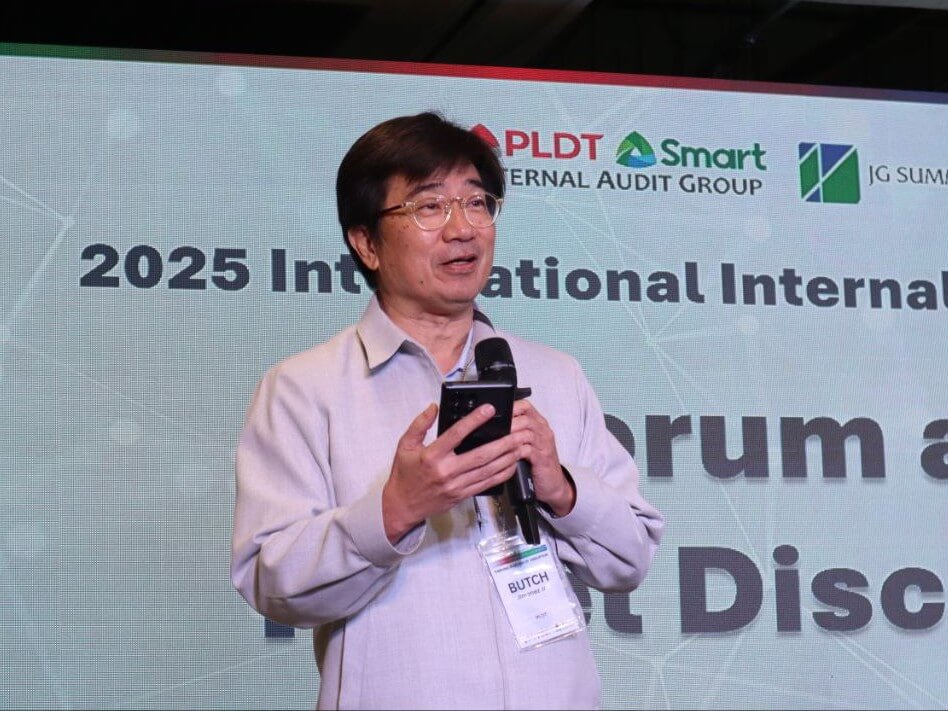 PLDT COO Butch Jimenez urges leaders to advocate for their respective internal audit teams, and to collaborate with them as strategic partners./ Photo from PLDT