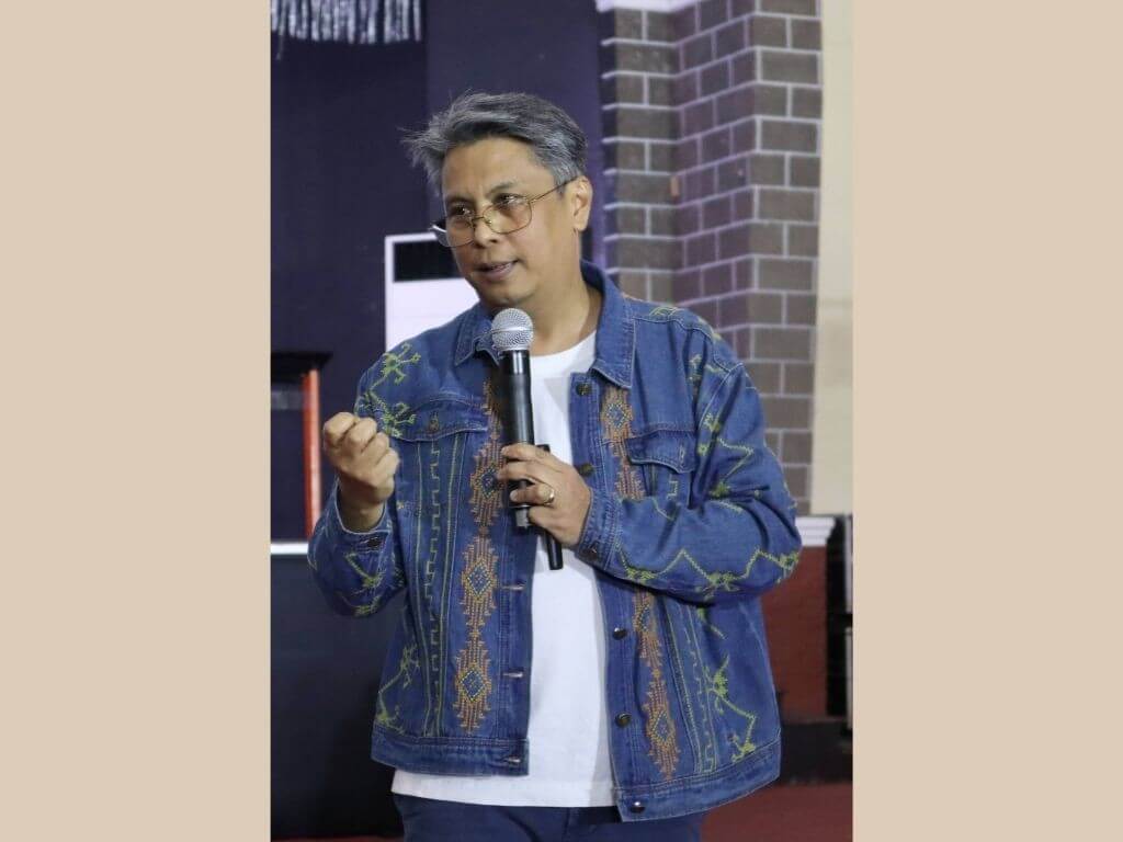 PLDT and Smart&rsquo;s Roby Alampay, first vice president and public engagement head, underscores the need for responsibility as AI becomes a staple in research and professional work. | Contributed photo
