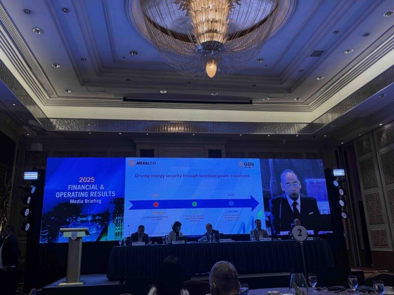 Meralco leaders led by chairman and CEO Manuel V. Pangilinan during the company&rsquo;s 2025 earnings briefing.