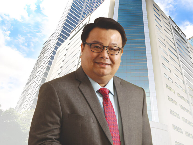 Jose Vicente AldeThe PSBank president sees further growth ahead for the country’s largest thrift bank.