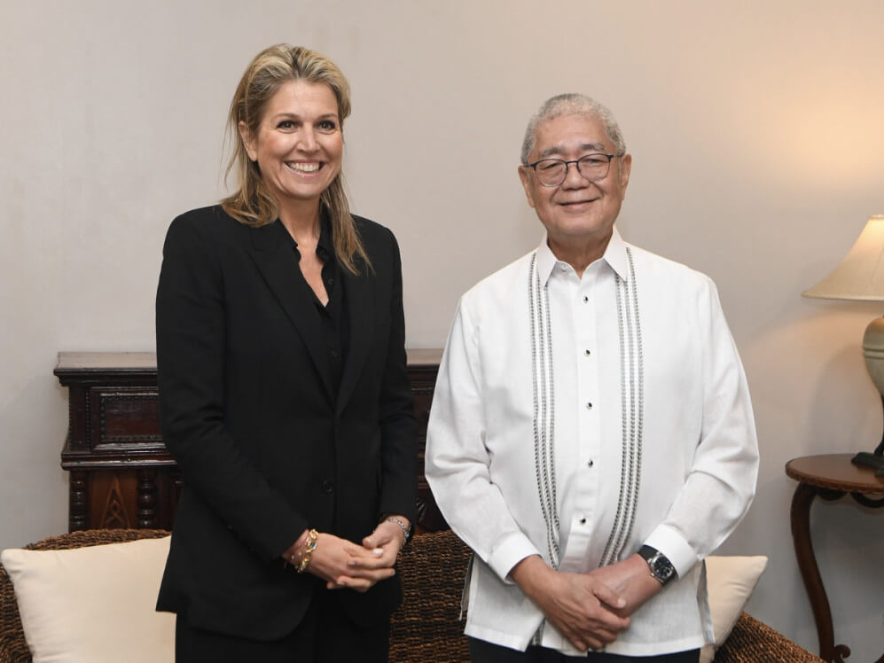 BSP Governor Eli Remolona, Jr. welcomed Her Majesty Queen Máxima of the Netherlands, in her capacity as the United Nations Secretary-General's Special Advocate for Inclusive Finance for Development, during her arrival at the Ninoy Aquino International Airport last May 20, 2024.