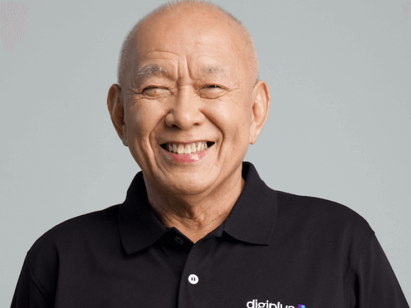 Eusebio Tanco DigiPlus chair 