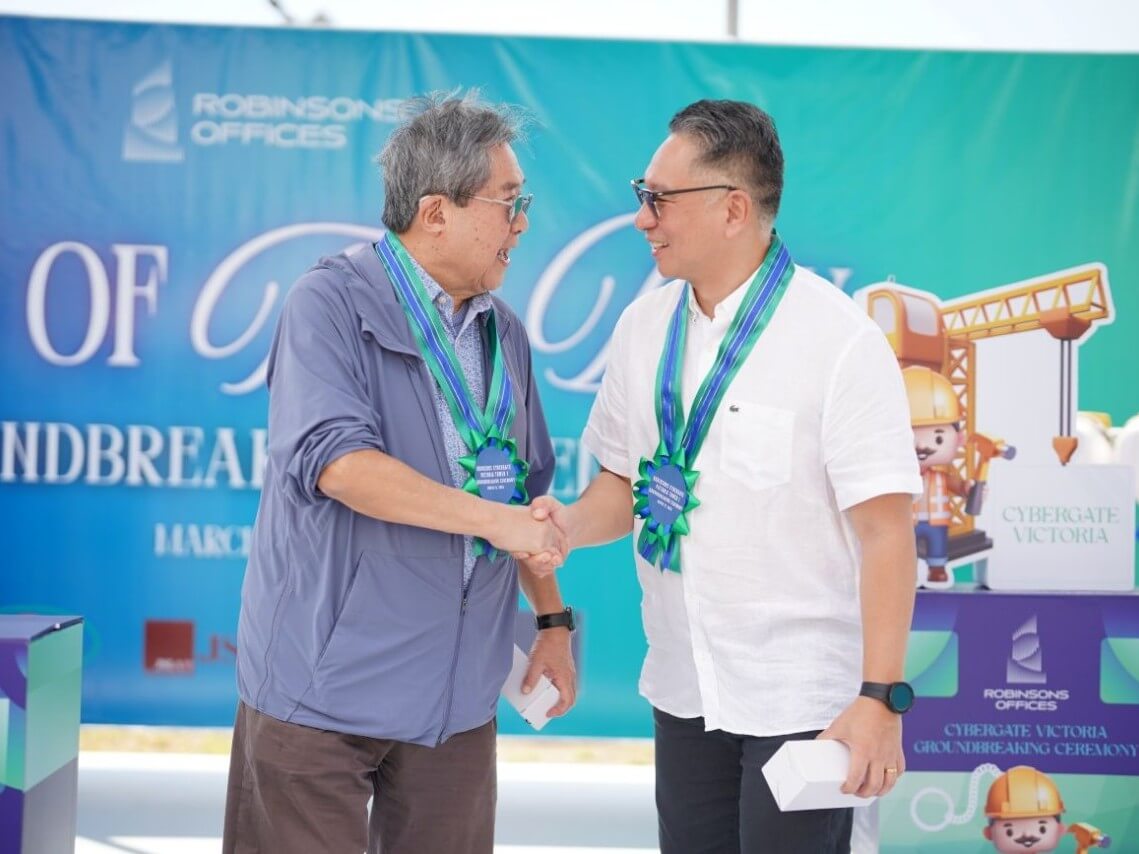 James L. Go and Jericho P. Go lead the Cybergate Victoria groundbreaking in Davao City, underscoring Robinsons Land&rsquo;s push for premium, accessible, and future-ready developments. | Contributed photo