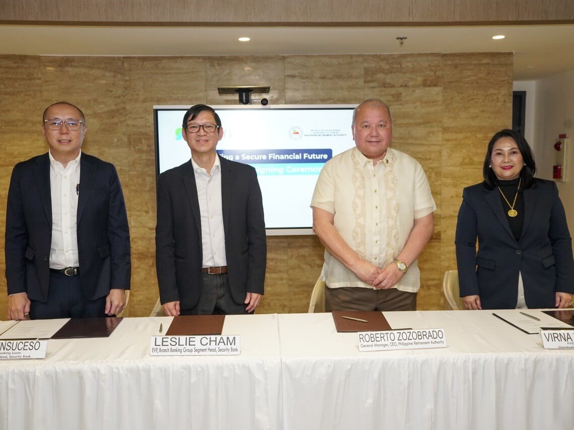 Formalizing the partnership between Security Bank and the Philippine Retirement Authority, (L&ndash;R) Eric Buensuceso, FVP and Branch Banking Luzon Distribution region head of Security Bank; Leslie Y. Cham, EVP and Branch Banking group head of Security Bank; Roberto Z. Zozobrado, CEO and GM of the Philippine Retirement Authority; and Virna Liza Alamar, FVP and Branch Banking Luzon Distribution Area head of Security Bank./Contributed photo