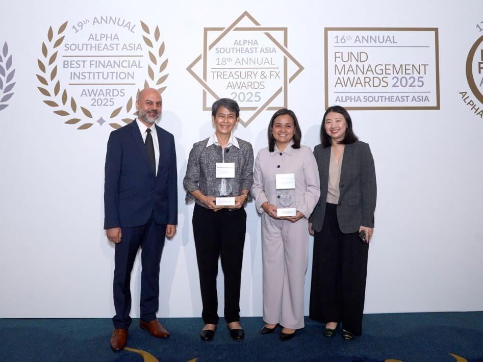From left:  Alpha Southeast Asia publisher and CEO Siddiq Mazarwala; SMPC president, COO and CSO Maria Cristina C. Gotianun; SMPC VP and CFO Carla Cristina Tolentino-Levina, and DMCI Holdings AVP and investor relations head Hannah Cecille L. Chan./ Contributed photo
