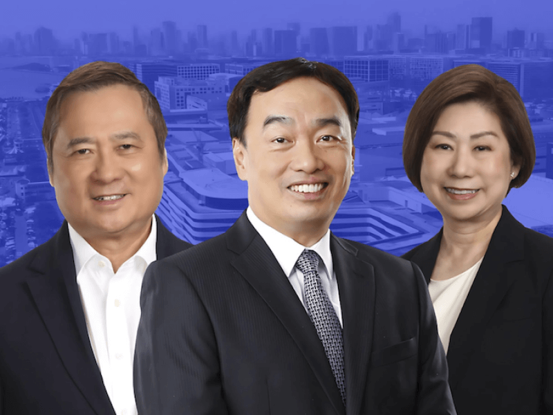 From left: SM vice chair Henry Sy Jr., president & CEO Frederic C. DyBuncio and vice chair Teresita Sy.