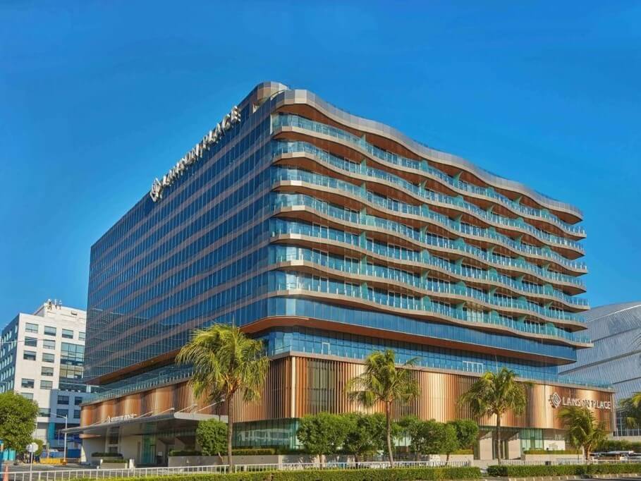 Lanson Place Mall of Asia, SM Hotels’ first hybrid concept combining hotel and serviced residences,  blends understated luxury and flexible living in the heart of the Mall of Asia Complex in Pasay City./ Photo from SM Prime