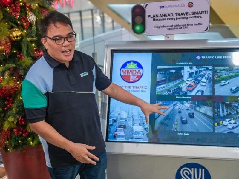 Live traffic feeds from the MMDA&rsquo;s AI Traffic Management System are now available on select mall digital directories, supporting smarter route planning in collaboration with MMDA Chairman Atty. Romando &ldquo;Don&rdquo; Artes. | Contributed photo