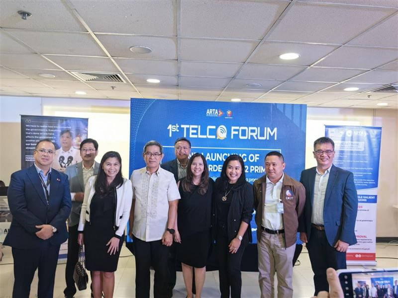 From left: ARTA Undersecretary Gerald Divinagracia, Engr. Benedicto Lacsamana and Richelle Calleja of DITO Telecommunity, ARTA Secretary Ernesto Perez, Atty Roy D. Ibay, Smart Vice President and Head of Regulatory Affairs; Atty Pamela B. Felizarta, VP and Department Head for Joint Strategic Operations and Regulatory Affairs at Smart; Michelle T. Ysmael-Ora of Globe Telecom; DICT Undersecretary for Infostructure Management, Cybersecurity and Upskilling Jeffrey Ian Dy and Karlmarx T. Rubia of Globe./Photo from Smart 