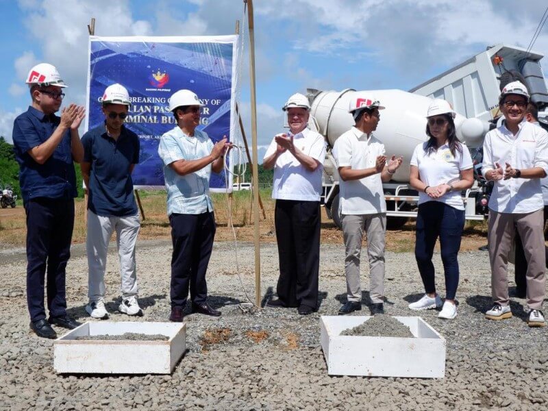 President Ferdinand Marcos Jr. and San Miguel Corporation president Ramon S. Ang lead the groundbreaking ceremony for the new Caticlan Airport terminal, which aims to double capacity to 7 million passengers annually by 2027./Photo from DOTr 