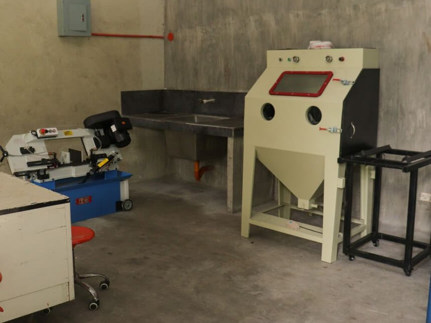 A specialized equipment for material science donated by SMPC to the UP DMMME/ Contributed photo