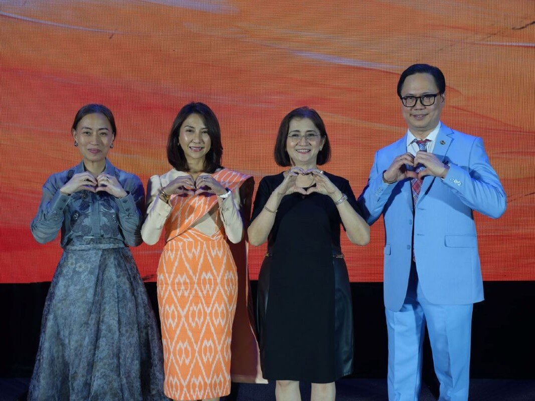 Culinaire 2025 celebrated culinary excellence and industry leadership, with VIPs taking center stage (from left): Tourism Promotions Board COO Maria Margarita Montemayor Nograles, Tourism Secretary Christina Garcia Frasco, Pasay City Mayor Emi Calixto-Rubiano, and SMX Convention Center vice president–general manager Michael Jaey Albaña./ Contributed photo