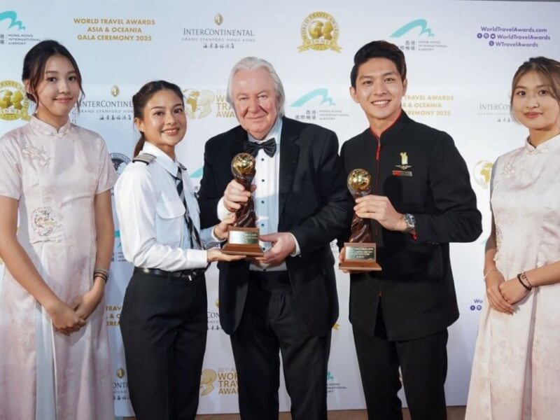 AirAsia celebrates a double win at the World Travel Awards 2025 as Asia’s Leading Low-Cost Airline and Best Cabin Crew. | Contributed photo