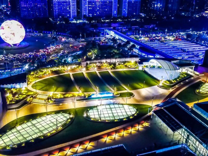 The MOA Sky, located atop the SM Mall of Asia, features an amphitheater that hosts a variety of events—from concerts to fashion shows./Photo from SM Prime