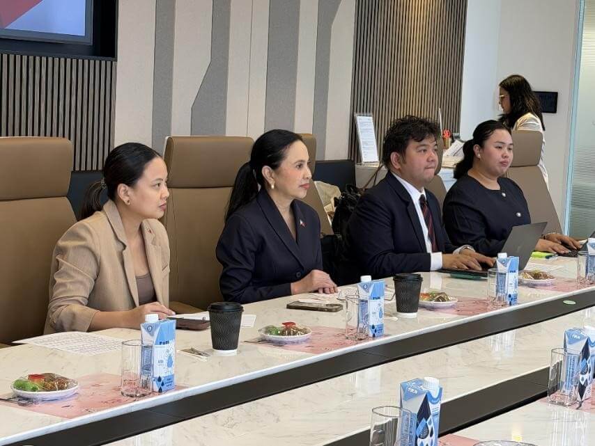 Trade and Industry Secretary Cristina A. Roque (2nd from left) and her team in a meeting with STT GDC executives in Singapore on July 30. | Contributed photo&nbsp;