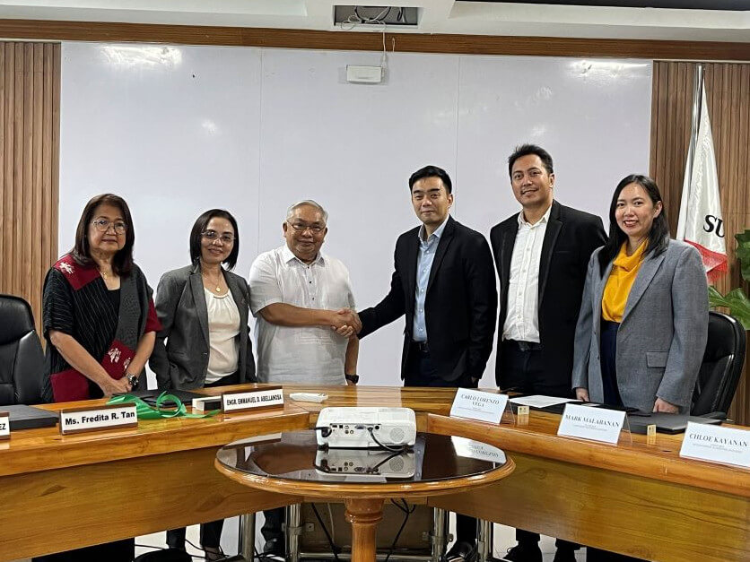 (From left) Silliman University Medical Center's Fenina T. Rodriguez, board of directors chair; Fredita R. Tan, president/administrator, and Engr. Emmanuel D. Abellanosa, corporate secretary with Carlos Lorenzo Vega, First Gen VP of power marketing, trading and economics; Mark Malabanan, customer progress partner, Pi Energy, and Chloe Kayanan, First Gen power marketing senior manager/ Contributed photo
