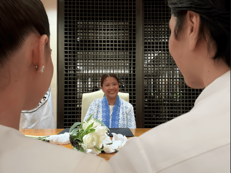 Makati Mayor Nancy Binay with actress Bea Alonzo and billionaire businessman Vincent Co./Contributed Photo