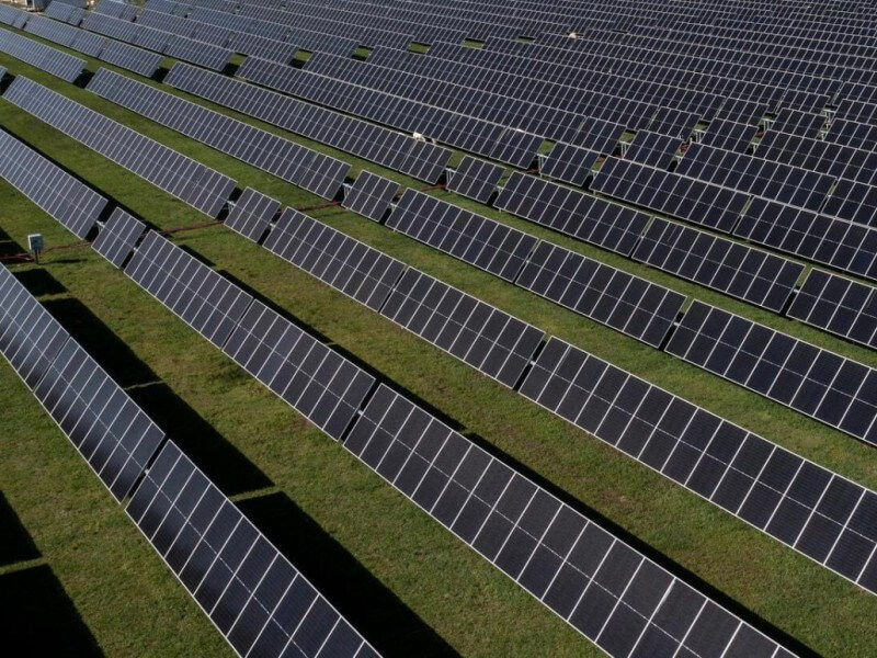 Rows of solar panels at a utility-scale solar farm, reflecting the type of large renewable energy project TotalEnergies and Nextnorth are building in Isabela, expected to deliver clean electricity and boost the Philippines&rsquo; energy security by 2027. | Contributed photo&nbsp;