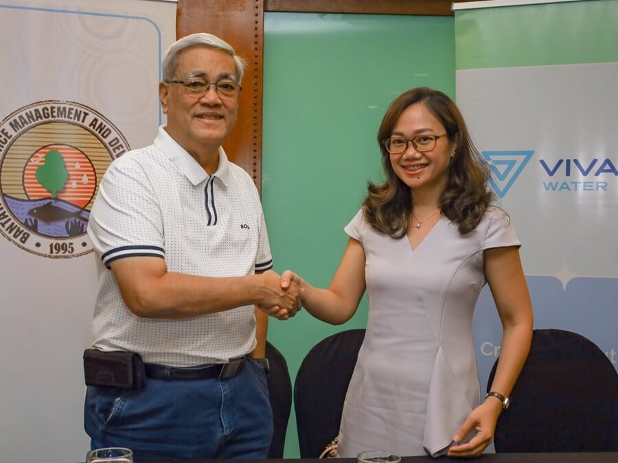 Bremandor chair Alex Monteclar with Vivant Water assistant vice president for business development and regulatory and industry affairs Atty. Joanne Babon. | Contributed photo