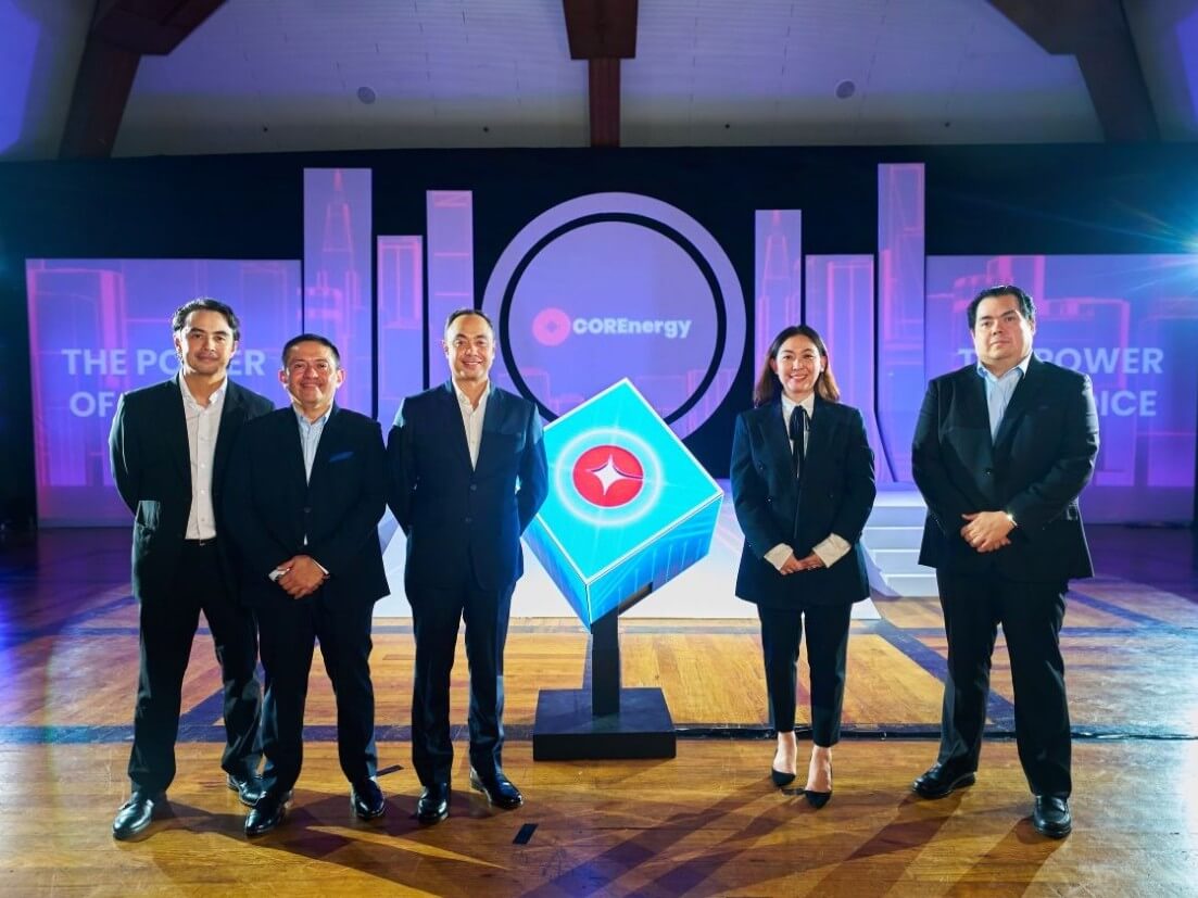 Marko Sarmiento, COREnergy head of sales; Francis Del Val, COREnergy president; Arlo Garcia Sarmiento, Vivant Corp. CEO; Atty. Chiara Angela Blanco, Chief of  Contestable Market Division - ERC; and Emil Garcia, Vivant Energy CEO | Contributed photo