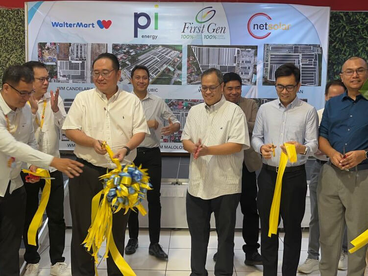 Top officials from WalterMart, First Gen and Pi Energy hold switch-on ceremonies to mark completion in Malolos, Bulacan of one of seven additional solar power plants in WalterMart malls in Luzon. Leading the ceremonies are Abraham Uy (third from left), WalterMart chair; Vincent Martin Villegas (fourth from left), First Gen senior vice president and concurrent Pi Energy chief operating officer; and Carlo Vega (fifth from left), First Gen vice president./Contributed photo