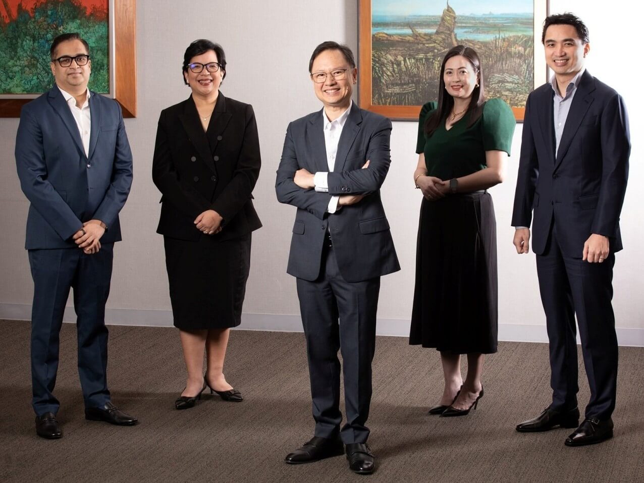 Citi Philippines CEO and banking head Paul Favila (center) with corporate banking head Manish Bajaj, services head Arlene Nethercott, investor services head Tiffin Tanseco, and markets head Wilmer Bautista. | Contributed photo