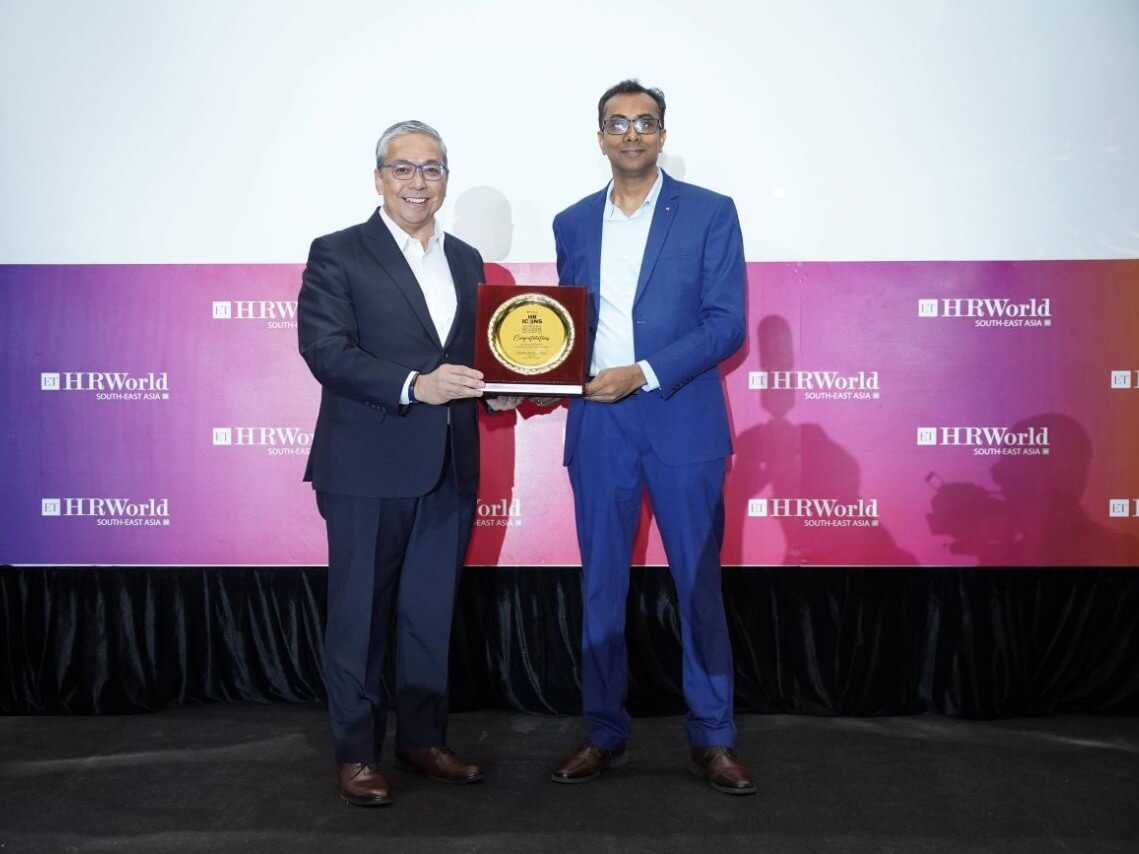 Back-to-Back HR Recognition: Jollibee Group global chief human resources officer Arsenio &ldquo;Archie&rdquo; Sabado (left) receives recognition as one of Southeast Asia&rsquo;s 100 Most Influential HR Leaders for 2026 by ETHRWorld Southeast Asia. Presenting the award is Keshav Kumar, director for Brand Solutions and Product Marketing Strategy at The Economic Times Business Verticals, Times Internet. | Contributed photo