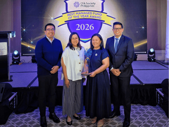 Metrobank executives receiving the Best Managed Fund Award from CFA Society Philippines. &nbsp;From left: Edsel E. Abril, Metrobank head of channel management department; Ma. Cristina B. Gabaldon, Metrobank head of investment management division; Elaine B. Paiso, Metrobank head of pooled funds management department; Christian Nero V. Porlas, Metrobank head of multi-asset investments department. | Contributed photo