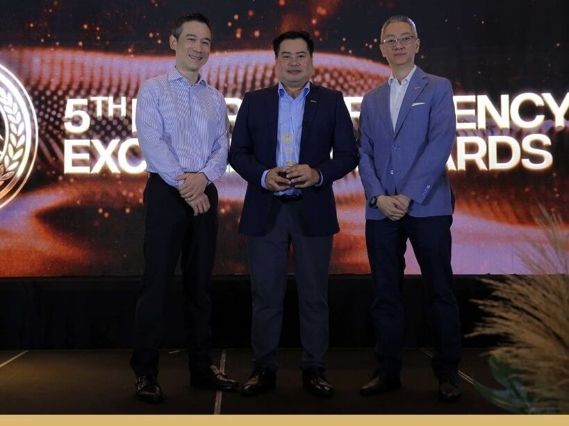 SM Hotels & Conventions Corp. senior vice president for project management and technical support services Eric Uy, Park Inn by Radisson Clark chief engineer Cris Pimentel, and Park Inn by Radisson Clark general manager Lorenzo Tang during the awarding ceremony. | Contributed photo