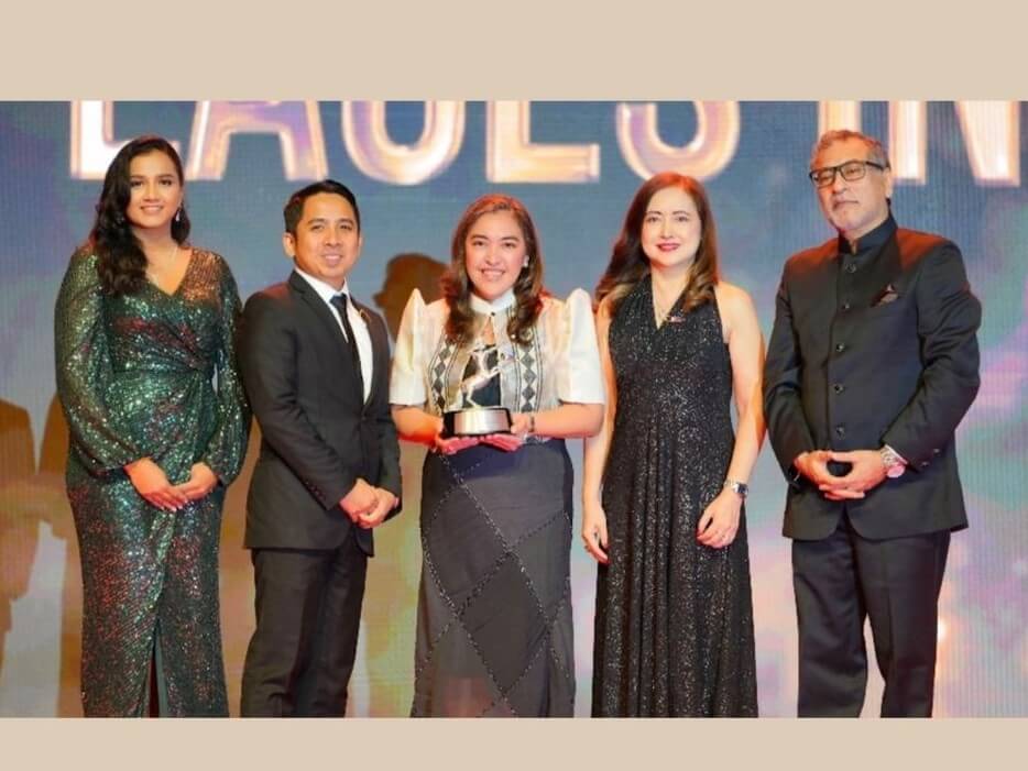 MORS Group CEO Dr. Shanggari Balakrishnan, THPI I=institutional business and alliance management lead John Raymond Gulinao, THPI country manager Loreann Villanueva, THPI head of human resources PHMYSG Arabella Benito, and ACES Awards honorary chair Hemant K. Batra | Contributed photo