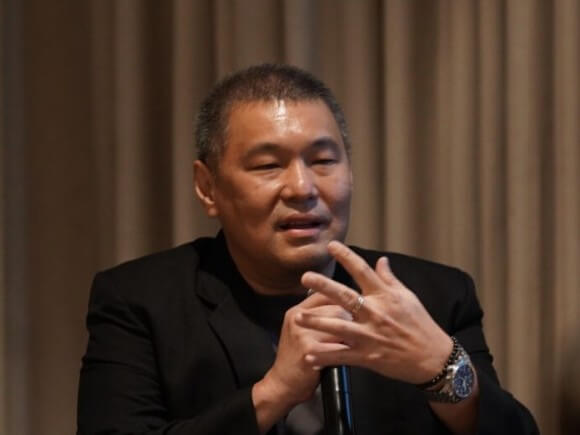 Joaquin San AgustinSM Supermalls' marketing chief says 'listening to the customer' is central to the firm's strategy.