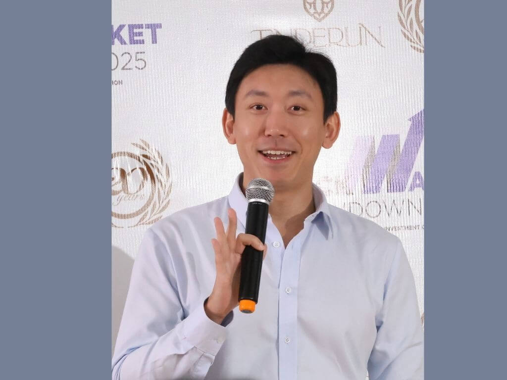 Edmund Lee, president and CEO of Caylum Trading Institute, delivers the opening remarks at Stockmarket Showdown 2025, inspiring young traders to step into the world of investing and financial literacy. &nbsp;| Contributed photo