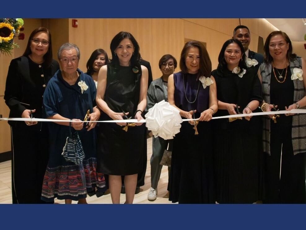 From left: Cathy Nepomuceno (senior vice president for operations of SM Hotels and Conventions Corp.), Adelaida Lim (president emeritus of the Philippine Textile Council), Kaye Tinga (president of the Cultural Center of the Philippines), Elizabeth Sy (president of SM Hotels and Conventions Corp.), Kristine de Jesus (featured artist), and Mia Villanueva (president of the Philippine Textile Council), Lucky Ou (Conrad Manila’s general manager), Anita del Rosario (featured artist), Maria Salvador (featured artist), and Jane Ebarle (featured artist). 